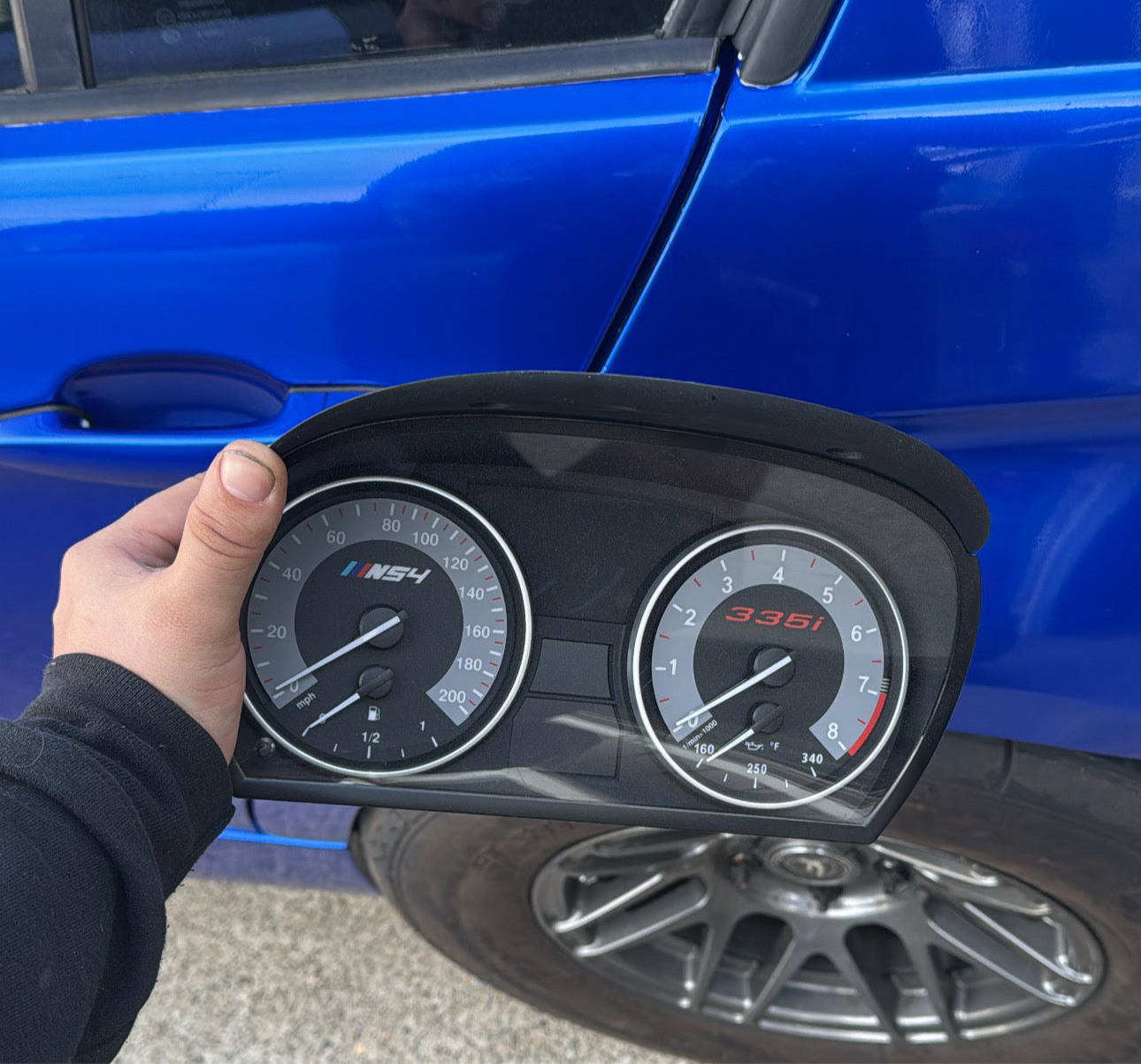 USED - E9x Custom Gauge Cluster